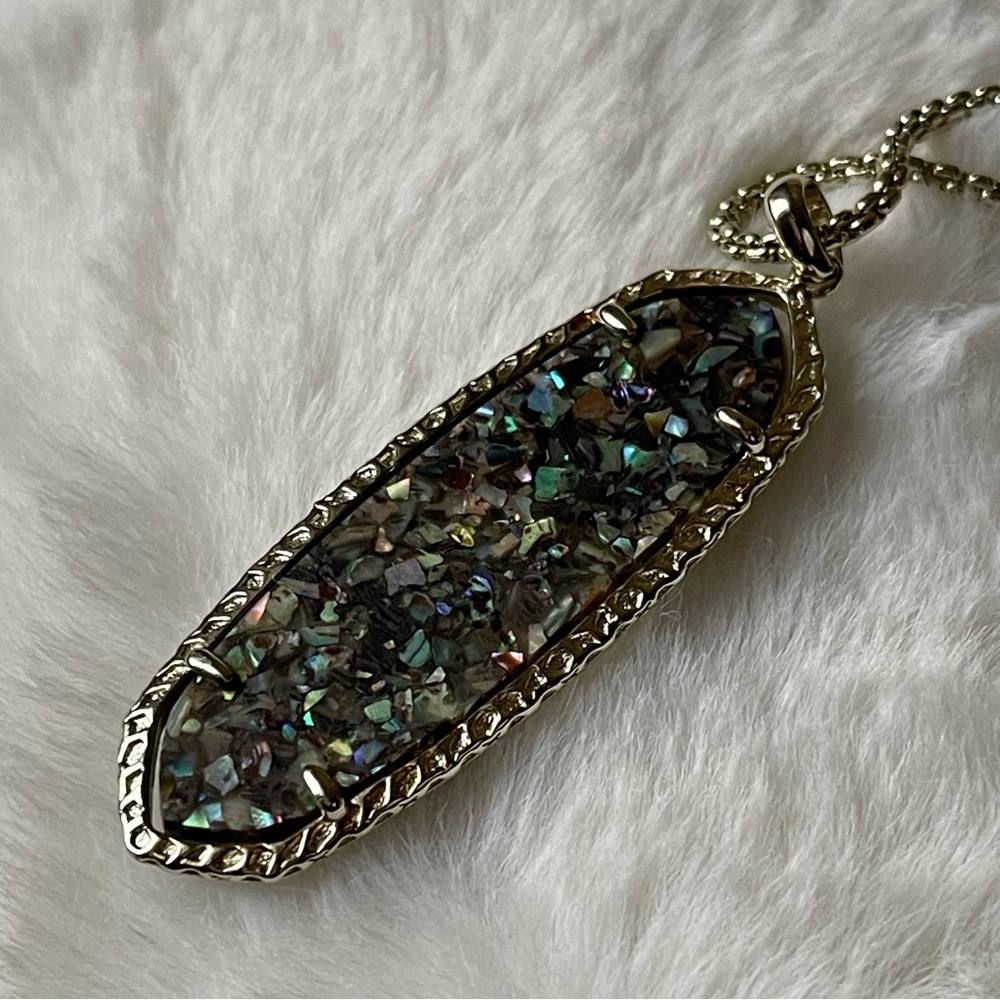 KENDRA SCOTT | LAYDEN NECKLACE | CRUSHED ABALONE SHELL | GOLD TONE | 14.5" CHAIN - Picture 9 of 10